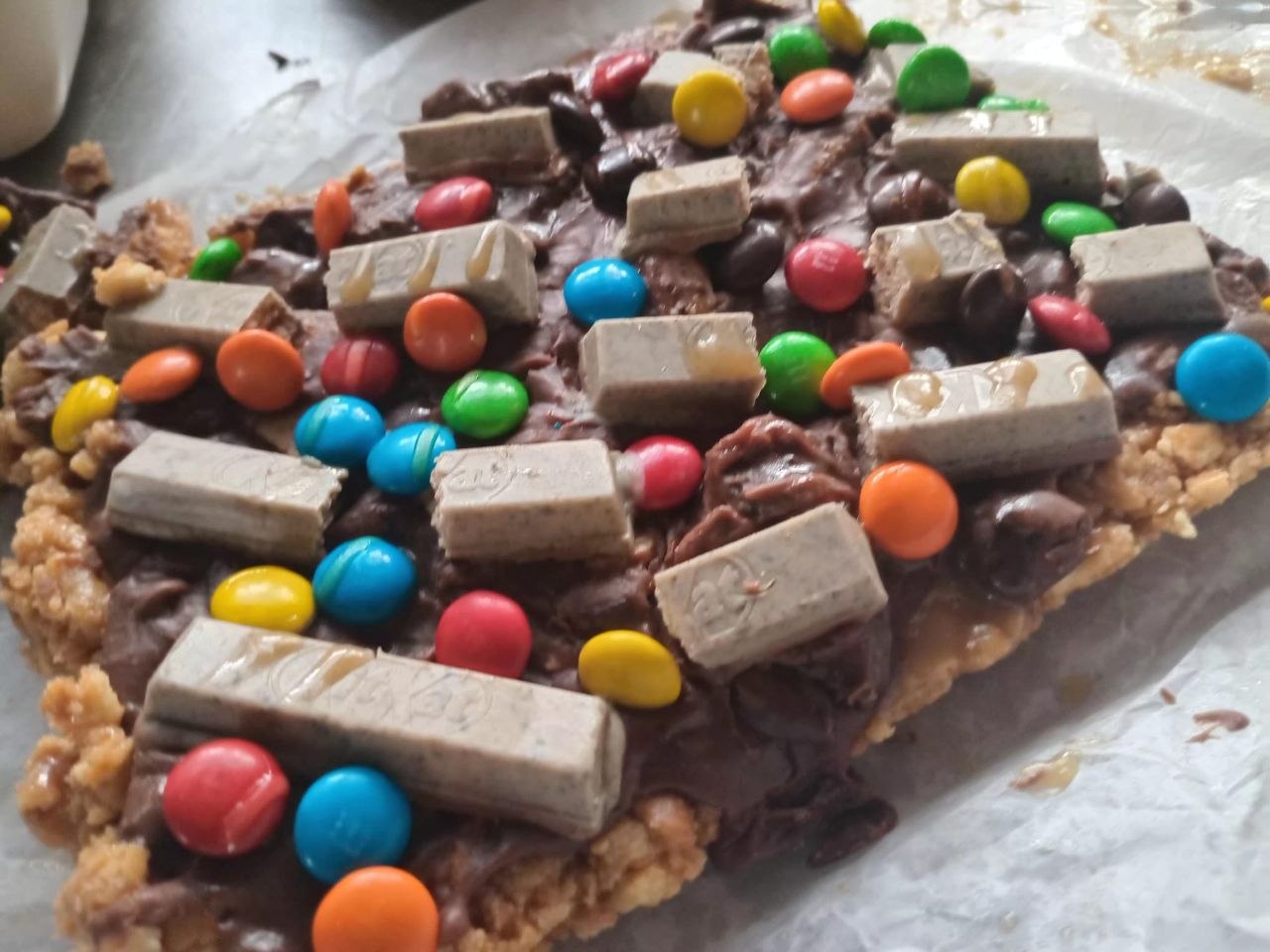 Colourful M&M and KitKat slice